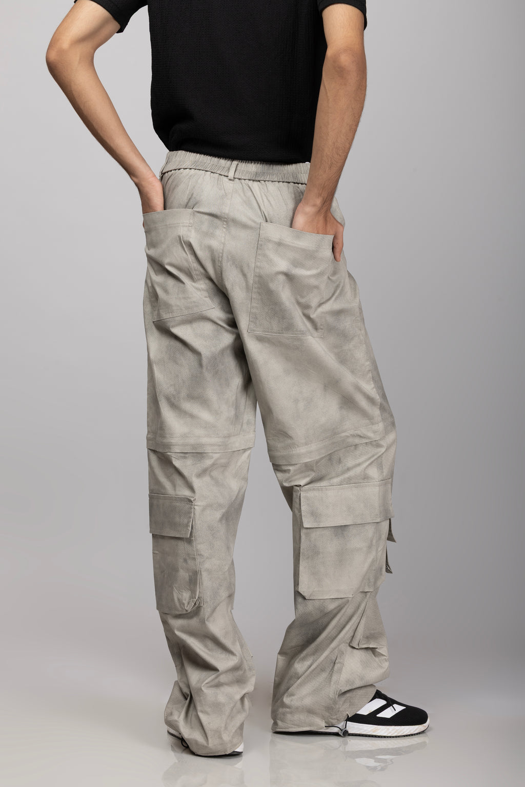 Spray Cargo Grey