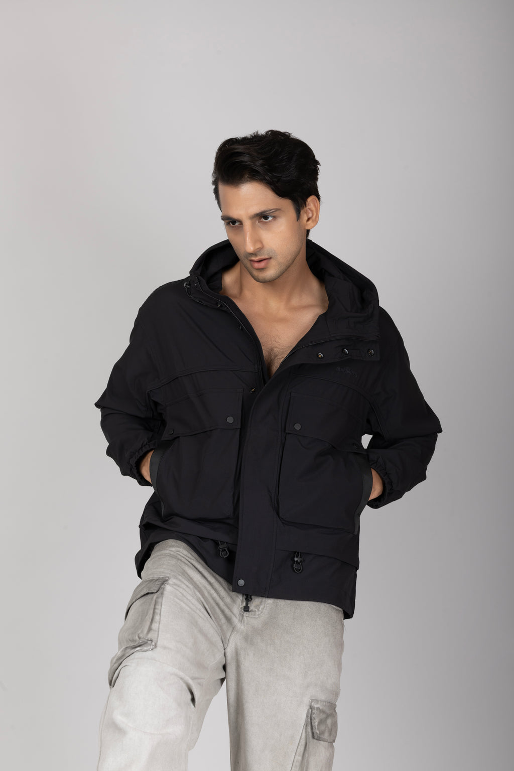 Big Pocket Black Hooded Jacket