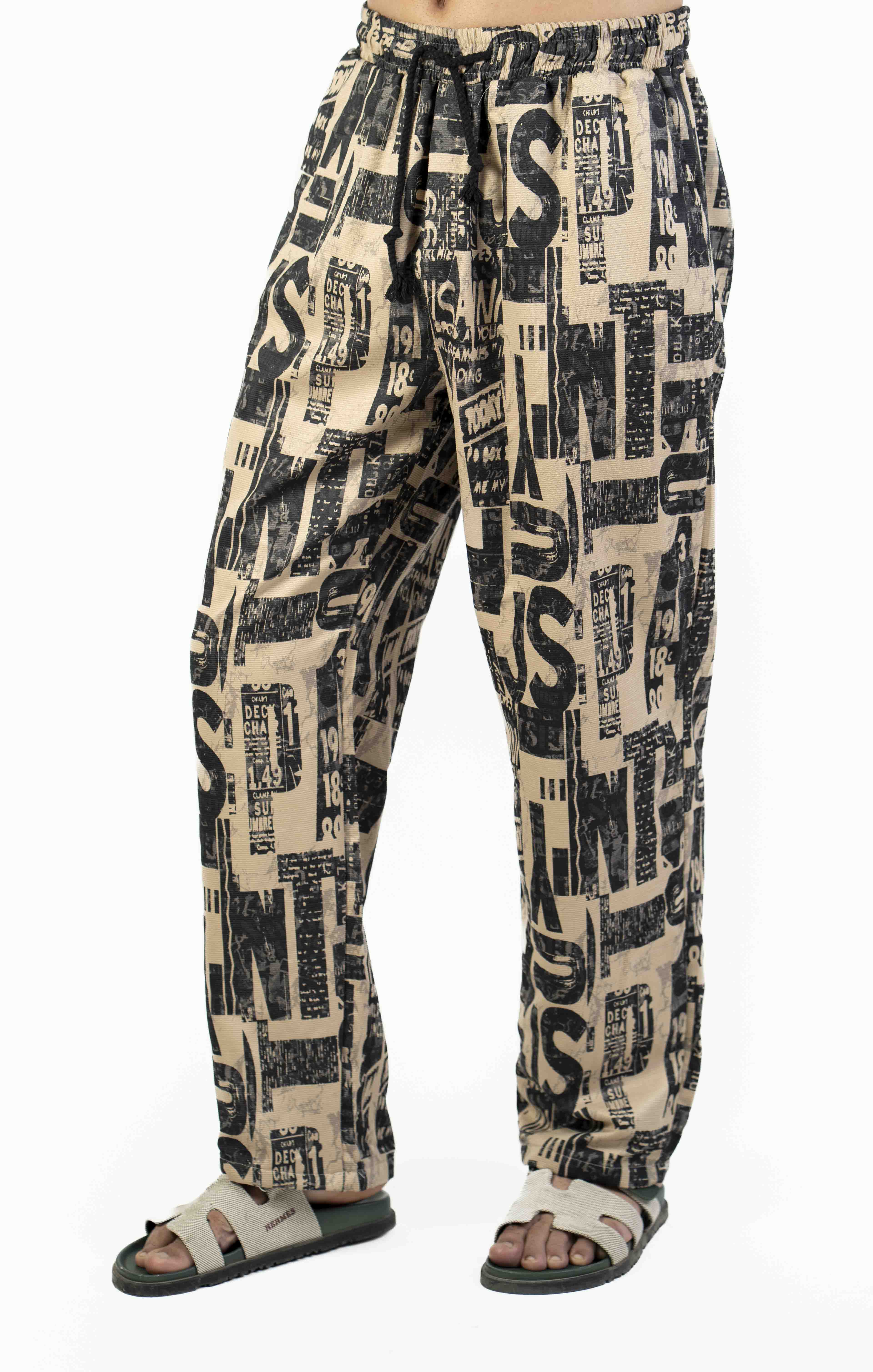 ALPHABET PRINT CASUAL TROUSER